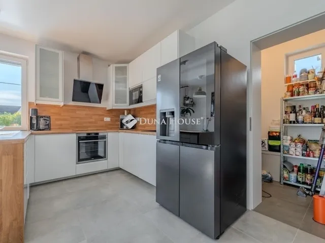 Eladó ház Érd 150 nm