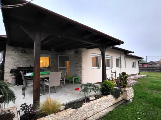 Eladó ház Tárnok 127 nm