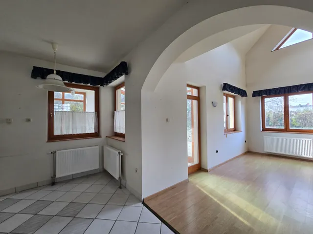 Eladó ház Érd, Fenyves-Parkváros 144 nm