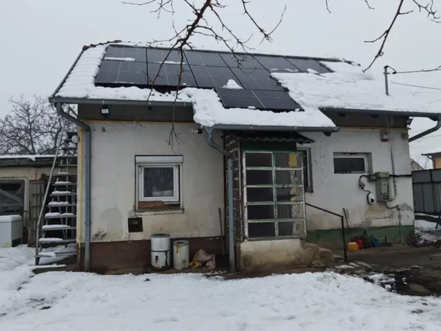 Eladó ház Ercsi, Tiszti lakótelep 71 nm