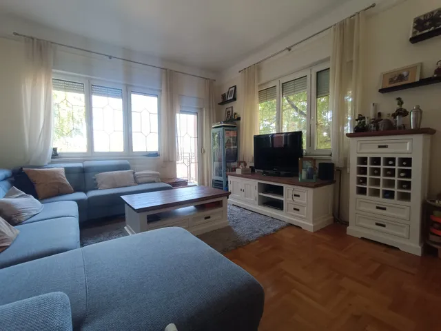 Kiadó ház Érd, Érdliget 260 nm