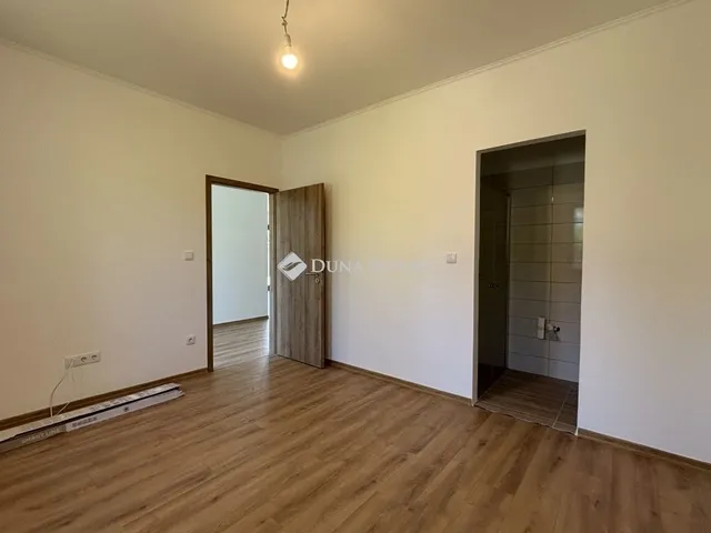 Eladó ház Biatorbágy 178 nm