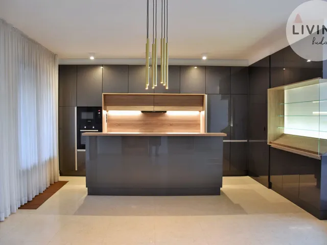 Kiadó lakás Budapest VI. kerület, Nagykörúton belüli terület 177 nm