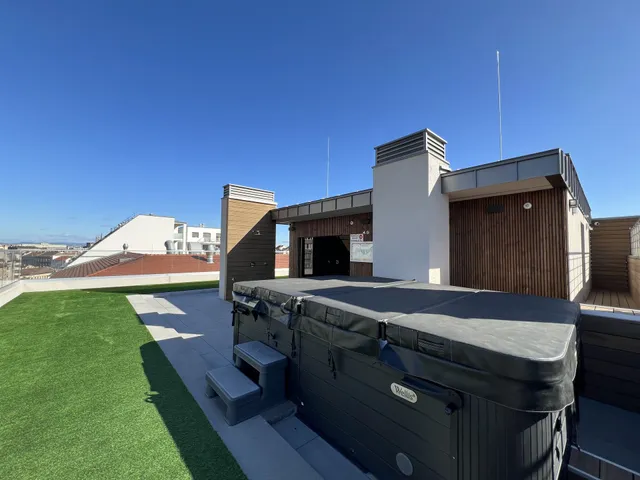 Kiadó lakás Budapest VIII. kerület, Füvész kert, Kőris utca 38 nm