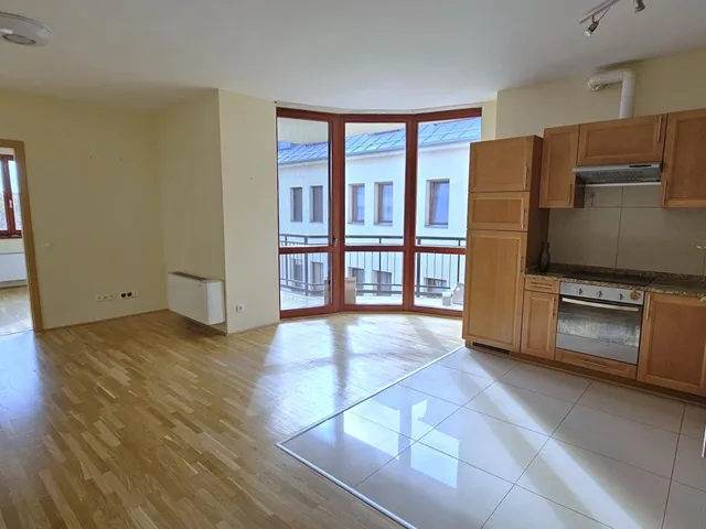 Kiadó lakás Budapest VI. kerület, Diplomatanegyed 137 nm