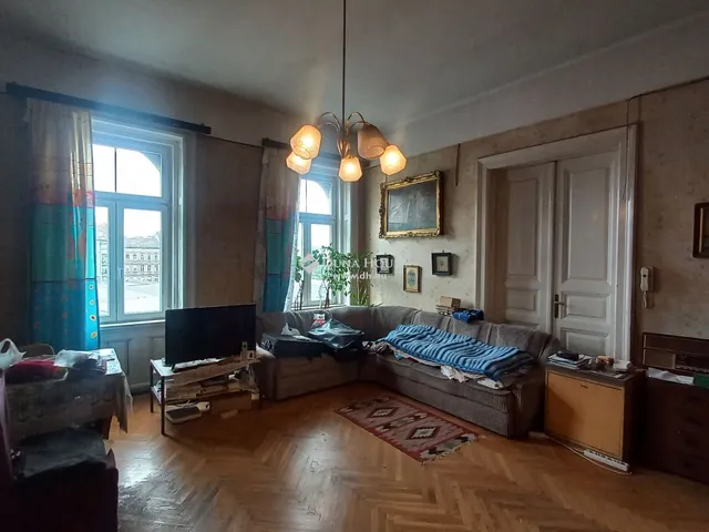 Eladó lakás Budapest VIII. kerület 109 nm