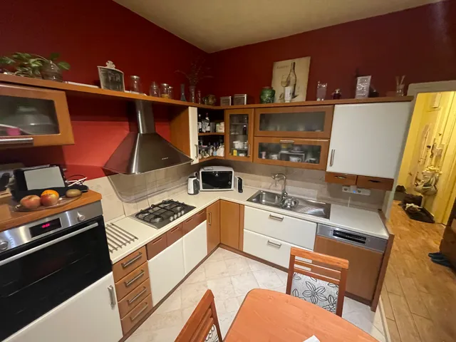 Eladó lakás Budapest III. kerület, Újlak III. ker. 75 nm