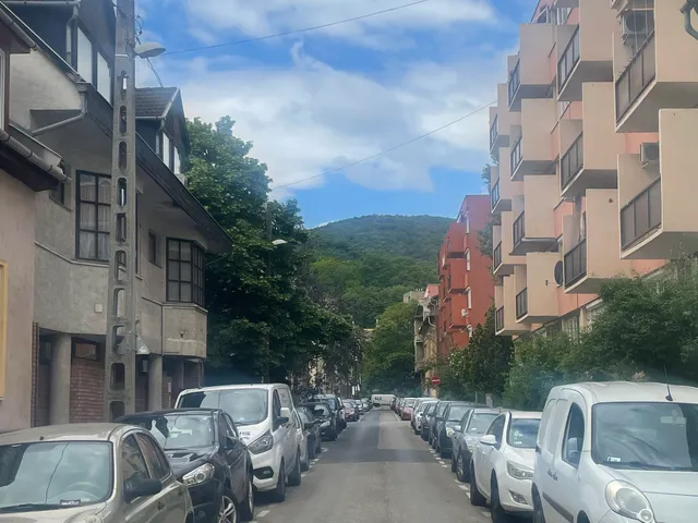 Kiadó kereskedelmi és ipari ingatlan Budapest III. kerület, Óbuda 200 nm