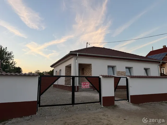 Eladó ház Örkény 110 nm