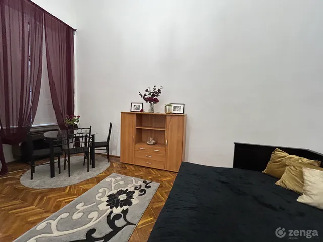Kiadó lakás Budapest V. kerület, Lipótváros 28 nm