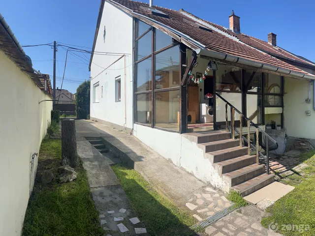 Eladó ház Budapest XX. kerület, Pacsirtatelep, Köztemető utca 90 nm