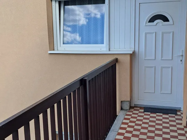 Eladó lakás Gyöngyös, Warga László utca 69 nm
