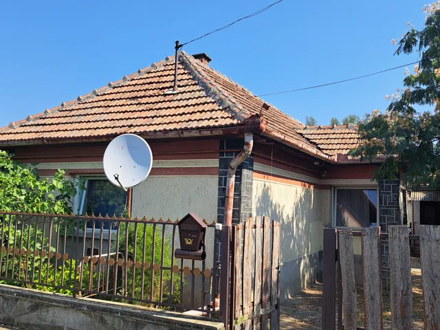 Eladó ház Vámosgyörk 72 nm