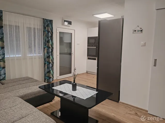 Eladó ház Környe 42 nm