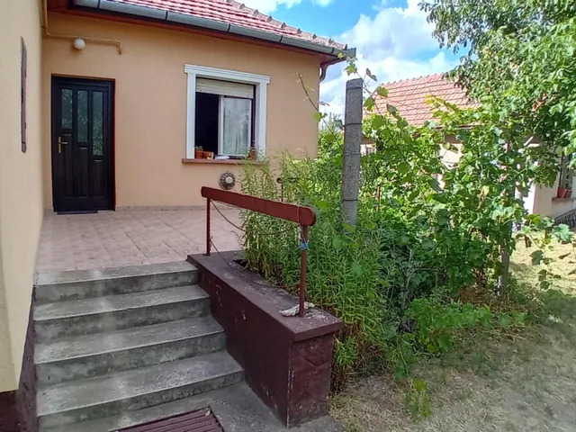 Eladó ház Lajosmizse 120 nm