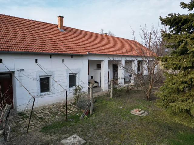 Eladó ház Makó 150 nm