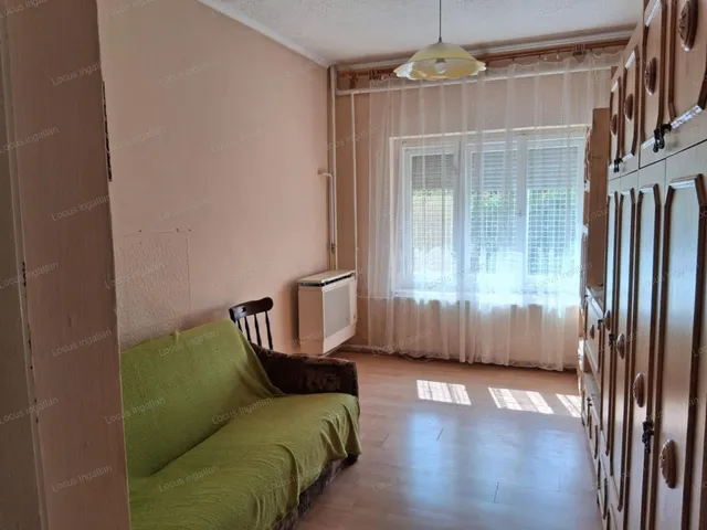Eladó ház Kengyel 160 nm
