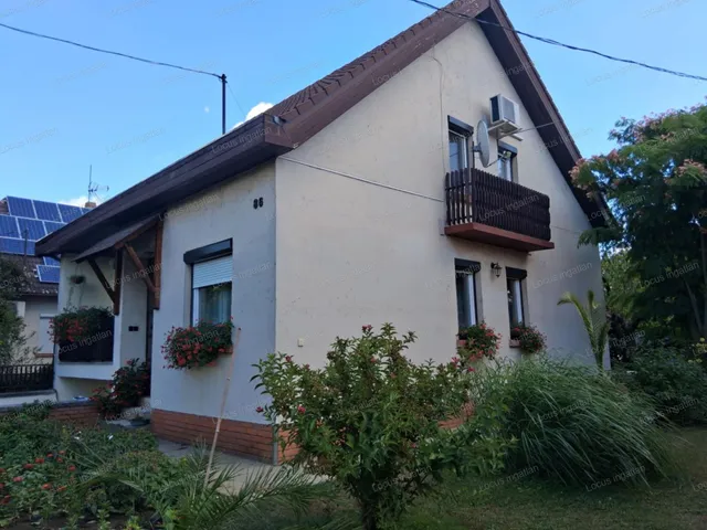 Eladó ház Törökszentmiklós, G-falu 123 nm