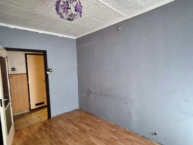 Eladó lakás Szolnok, Széchenyi-lakótelep 51 nm