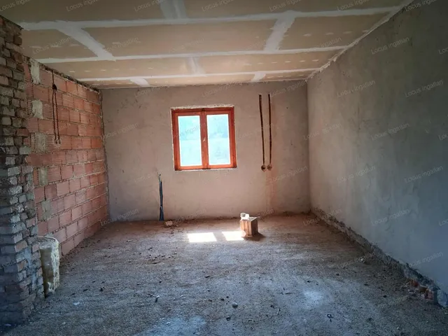 Eladó ház Karcag, Kisföldek 130 nm