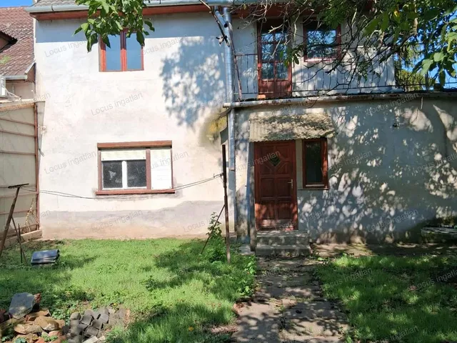 Eladó ház Karcag, Kisföldek 130 nm