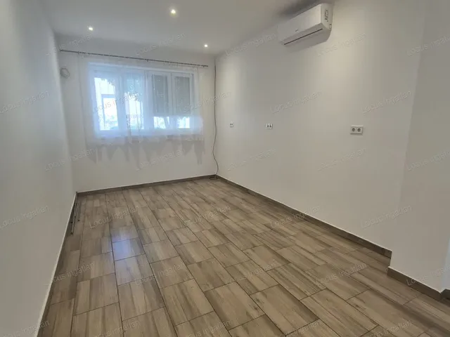 Eladó ház Szolnok, Belváros 43 nm