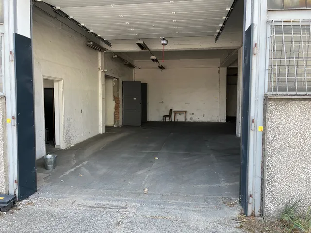 Kiadó kereskedelmi és ipari ingatlan Kecskemét, Szent István-város 850 nm