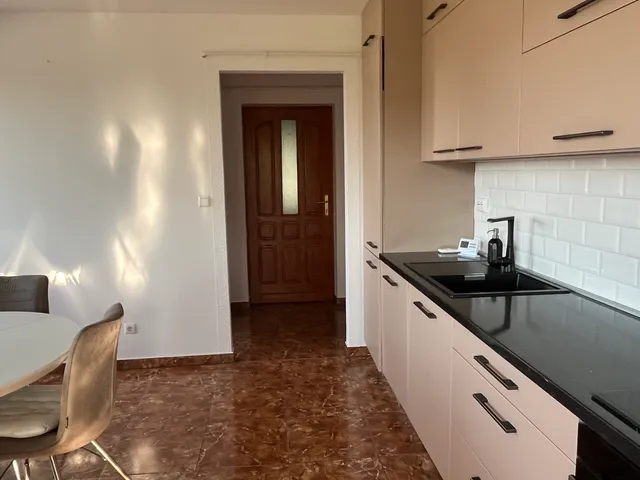 Eladó lakás Vonyarcvashegy, Helikon utca 68 nm