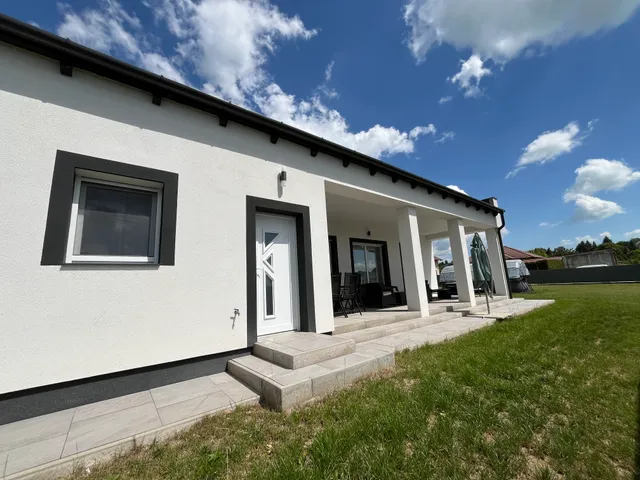 Eladó ház Balatongyörök 215 nm