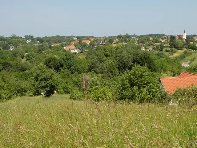 Eladó telek Alsópáhok, 51 4395 nm