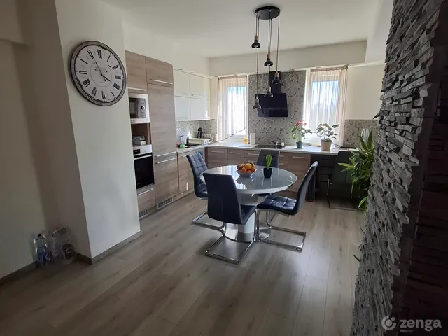Eladó lakás Százhalombatta 59 nm