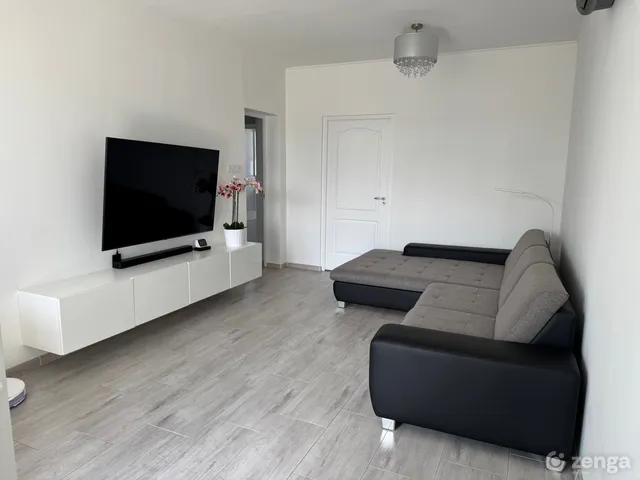 Kiadó lakás Esztergom, Aranyhegy 54 nm