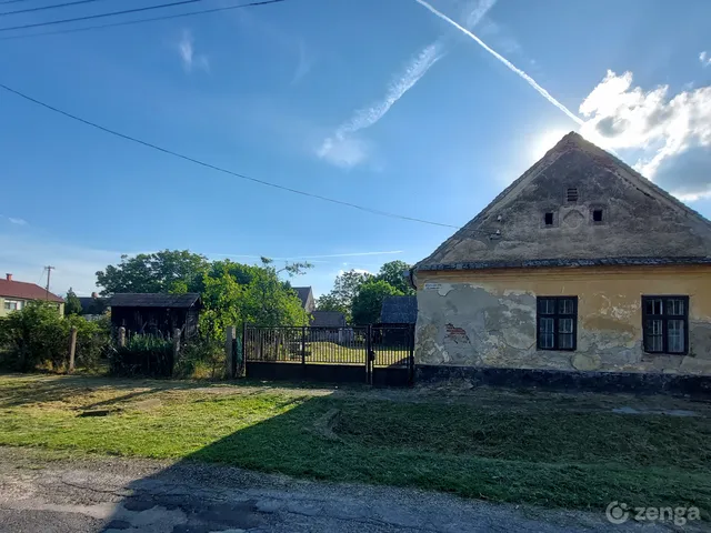 Eladó ház Kisbabot 79 nm