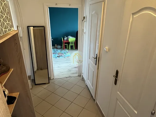 Eladó lakás Tatabánya, Sárberki lakótelep 50 nm