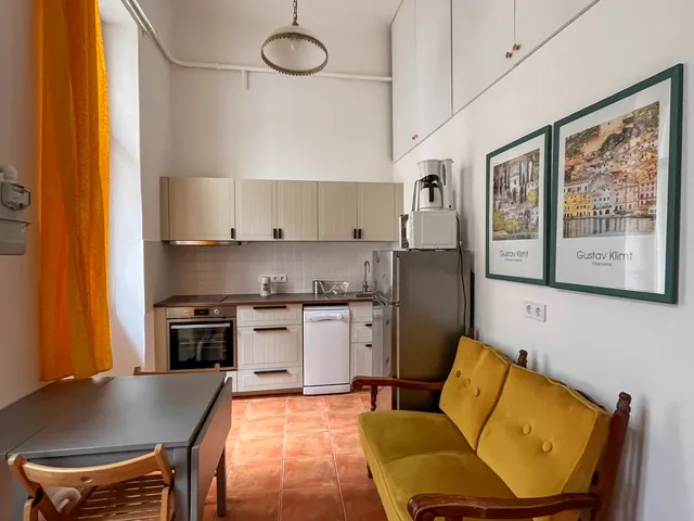 Kiadó lakás Budapest VII. kerület, Külső-Erzsébetváros, Baross tér 55 nm