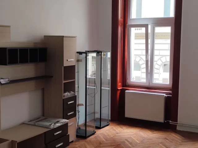 Kiadó lakás Budapest VII. kerület, Külső-Erzsébetváros, Tivadar u 70 nm