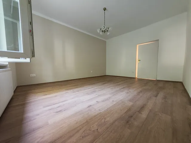 Kiadó lakás Budapest III. kerület, Óbuda, Hévízi út 54 nm
