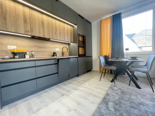 Kiadó lakás Budapest VIII. kerület, Corvin negyed 65 nm
