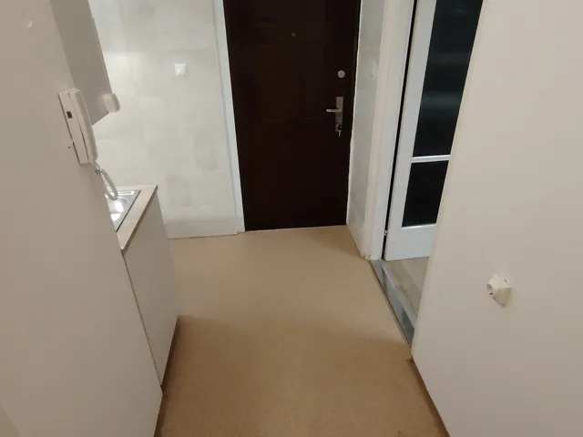 Kiadó lakás Budapest XV. kerület, Újpalota 35 nm