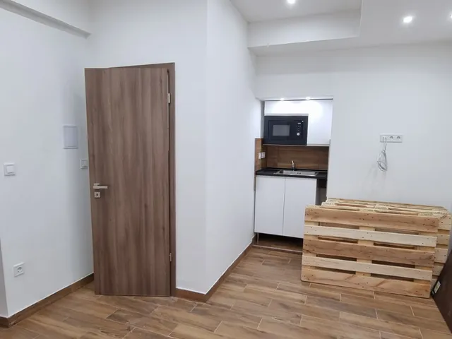 Eladó kereskedelmi és ipari ingatlan Budapest IX. kerület, Középső Ferencváros, Mester utca 34 55 nm