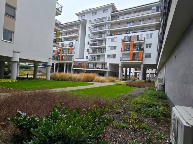 Eladó lakás Budapest XIII. kerület, Lőportárdűlő 75 nm