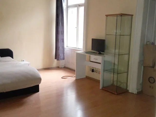 Kiadó lakás Budapest VIII. kerület, Corvin negyed, Üllői út 100 nm