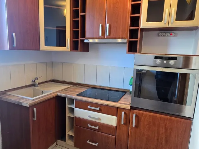 Kiadó lakás Budapest III. kerület, Filatorigát, Szentendrei út 54 nm