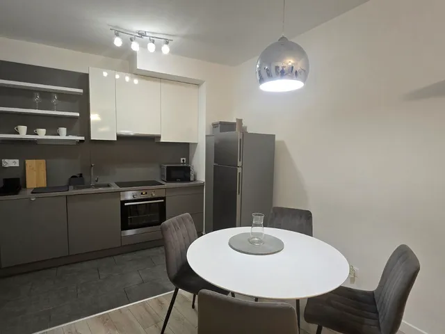 Kiadó lakás Budapest VIII. kerület, Corvin negyed 46 nm