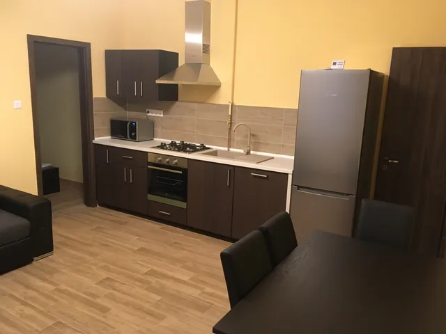 Kiadó lakás Budapest IX. kerület, Belső Ferencváros, Bakáts tér 6 nm