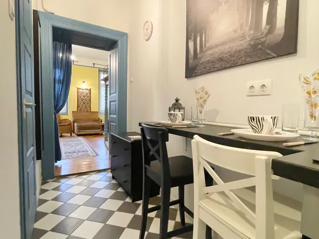 Kiadó lakás Budapest II. kerület, Víziváros II. ker, Csalogány utca 36 nm