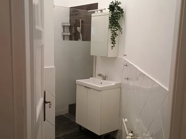 Kiadó lakás Budapest XI. kerület, Szentimreváros, Kosztolányi Dezső tér 54 nm