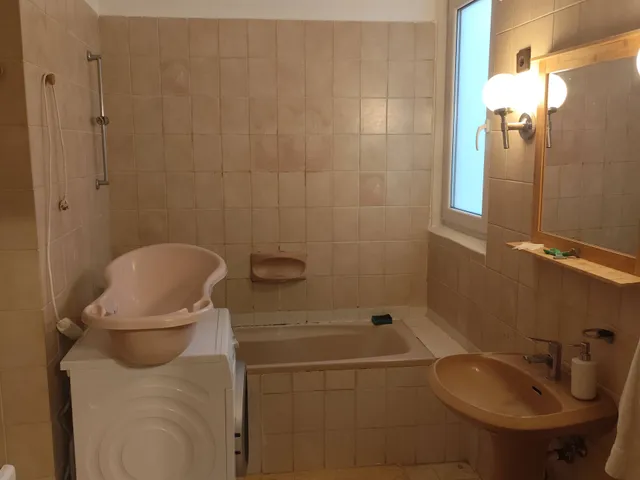 Kiadó lakás Budapest VI. kerület, Nagykörúton kívüli terület, Vörösmarty utca 70 nm