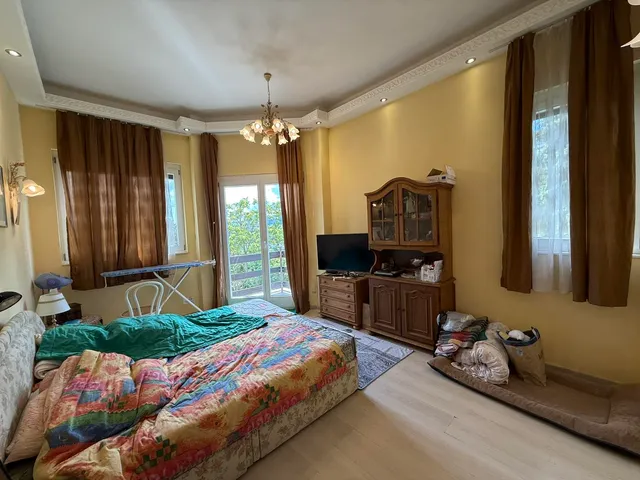 Kiadó lakás Budapest II. kerület, Vérhalom, Vend utca 170 nm