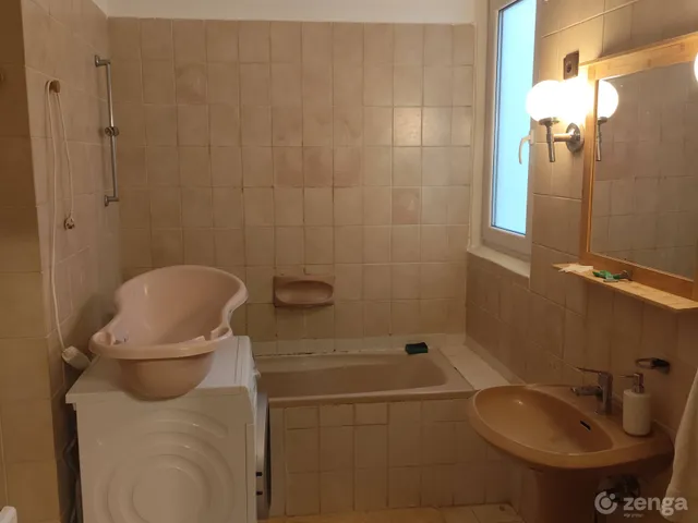Kiadó lakás Budapest VI. kerület, Nagykörúton kívüli terület, Vörösmarty utca 70 nm